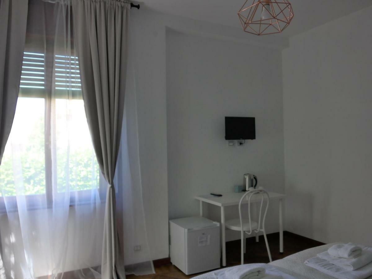 La Tana Rooms Lenno Luaran gambar